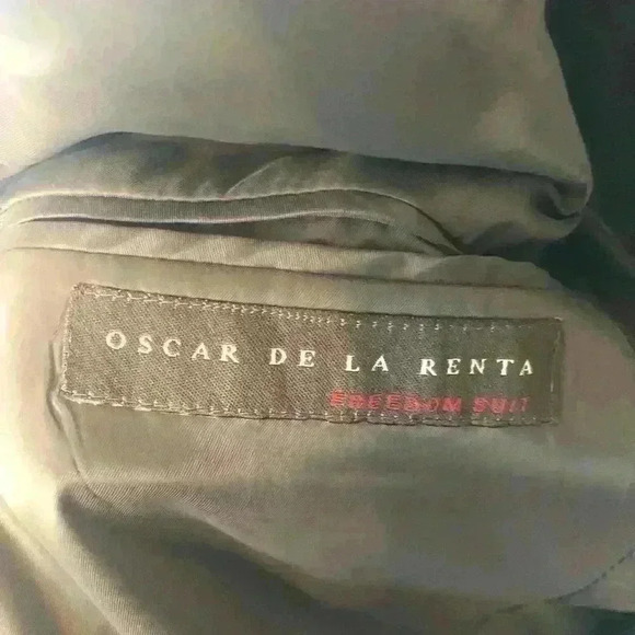 Black Oscar De La Renta Jacket - Picture 4 of 6